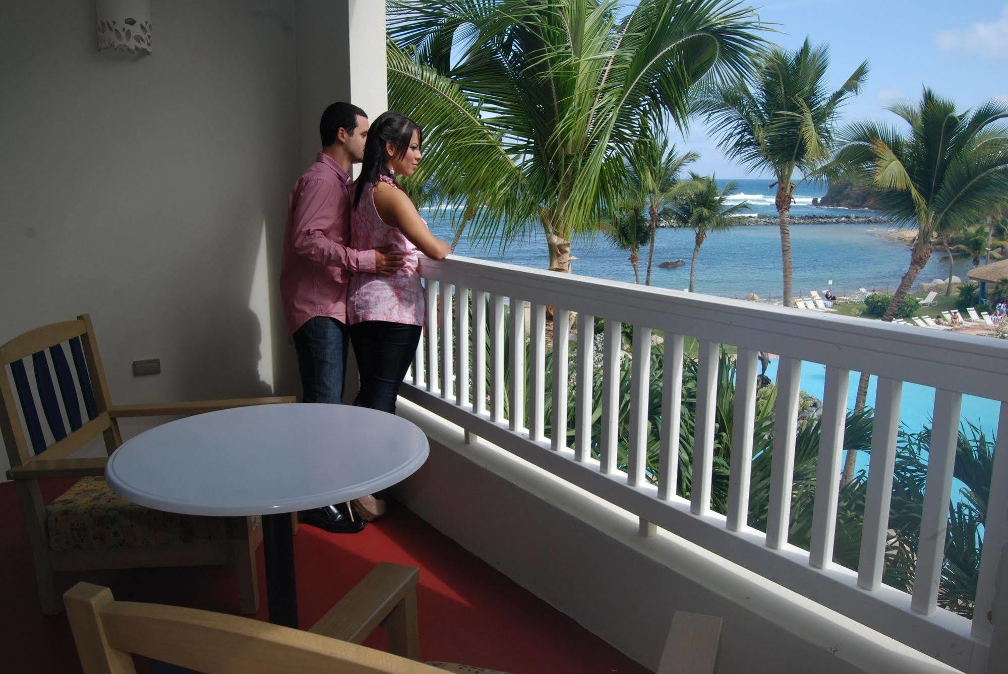 Aquarius Vacation Club At Dorado Del Mar Hotel Buitenkant foto