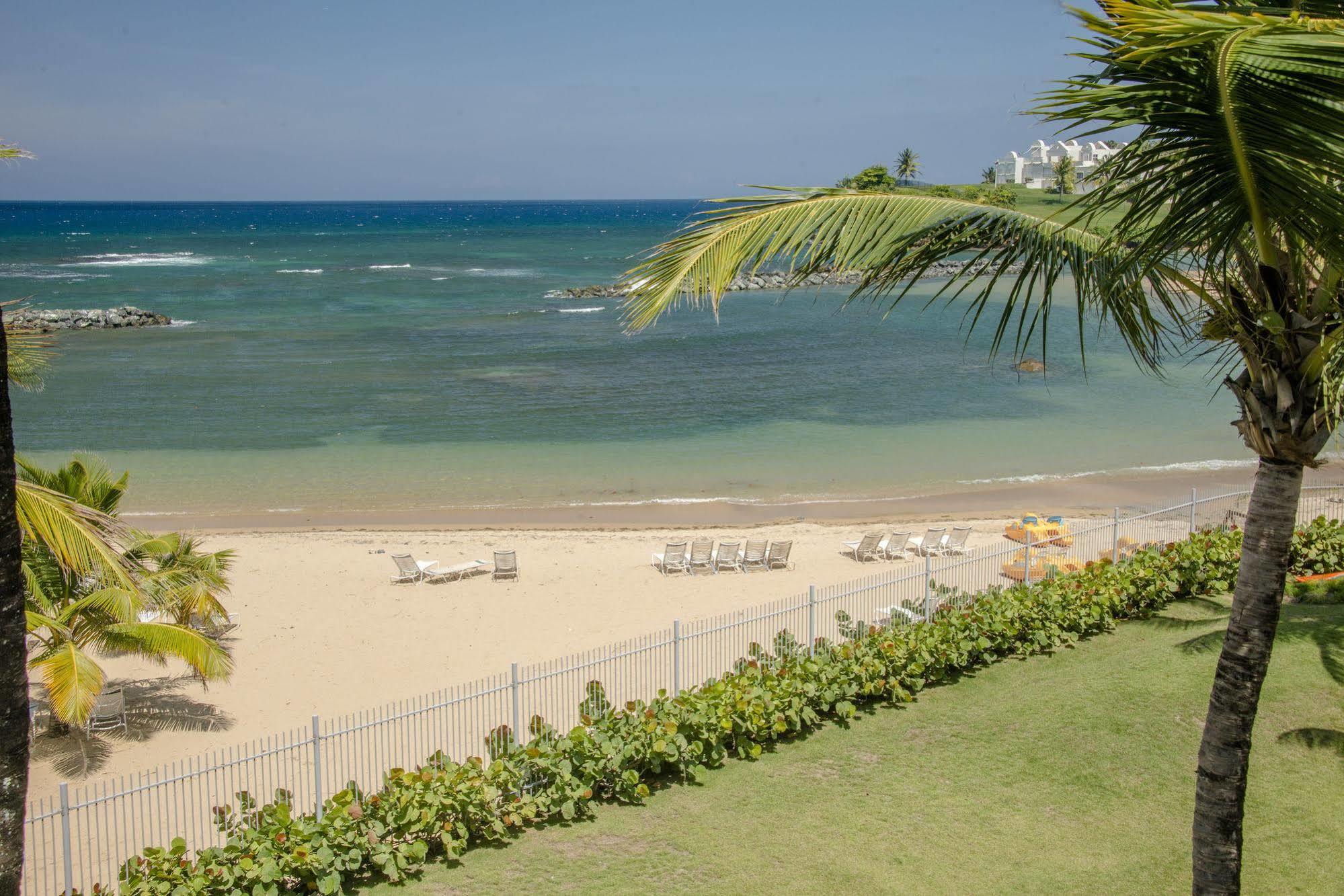 Aquarius Vacation Club At Dorado Del Mar Hotel Buitenkant foto